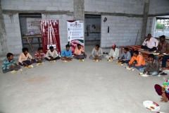 Food-Distribution-on-Guru-Poornima-16-07-19 (5)